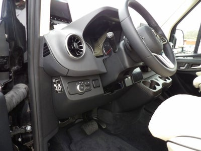2024 Mercedes-Benz Sprinter Cargo Van High Roof 4-Cyl Diesel HO