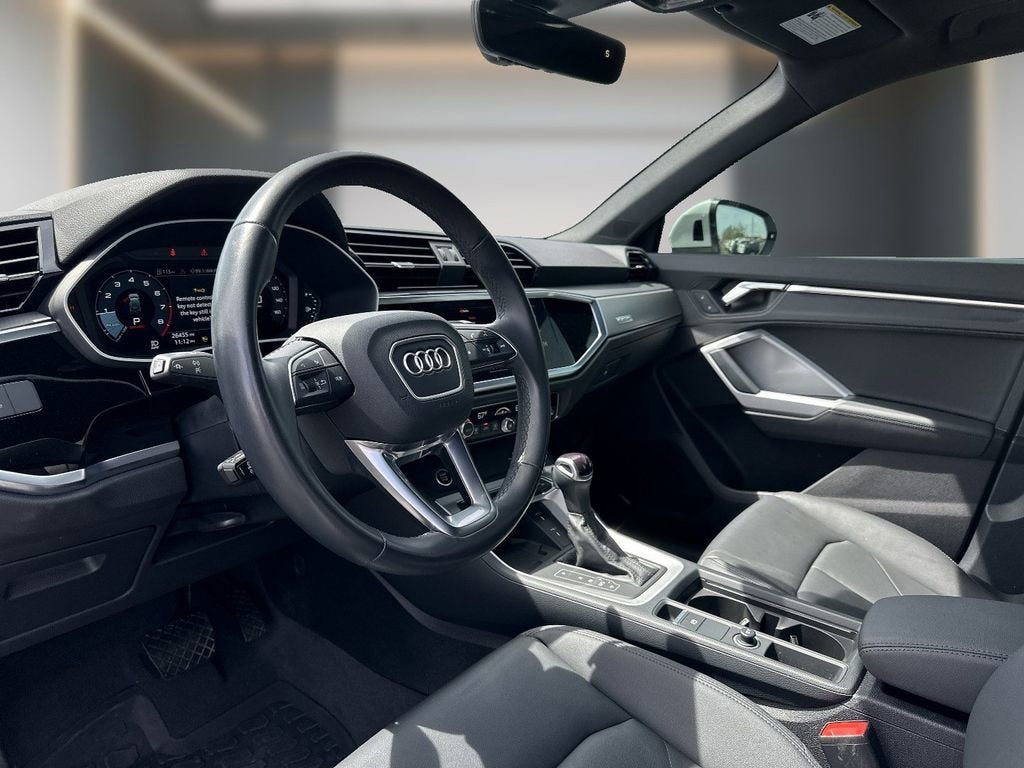 2024 Audi Q3 S line Premium