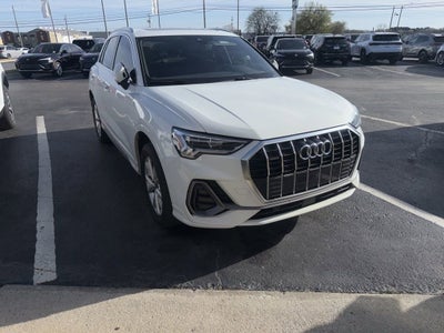 2024 Audi Q3 S line Premium
