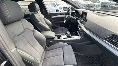 2024 Audi Q5 S line Premium Plus