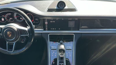 2018 Porsche Panamera 4S
