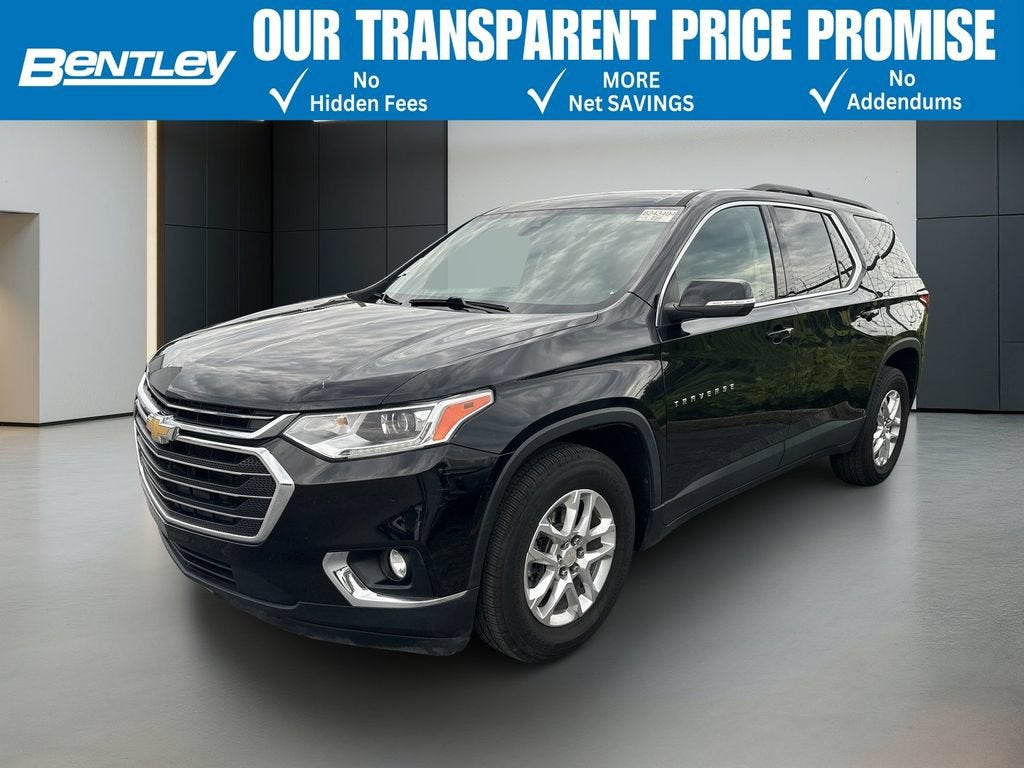 2021 Chevrolet Traverse LT Cloth