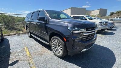 2023 Chevrolet Suburban LT