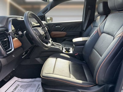 2024 GMC Canyon AT4