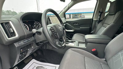 2025 Nissan Frontier SV