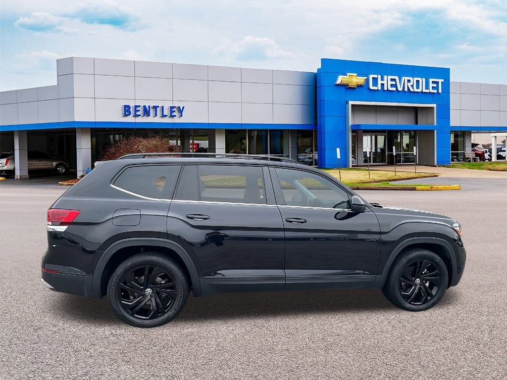 2022 Volkswagen Atlas 3.6L V6 SE w/Technology