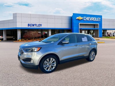 2023 Ford Edge Titanium