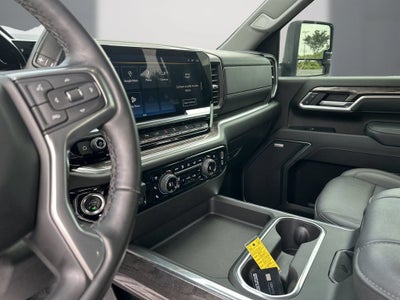 2025 Chevrolet Silverado 3500 HD LTZ