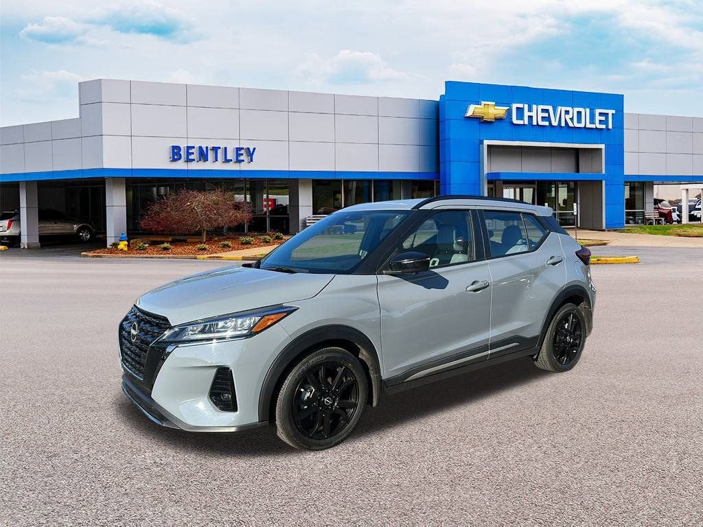 2024 Nissan Kicks SR