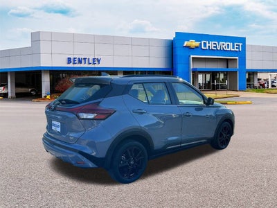 2024 Nissan Kicks SR