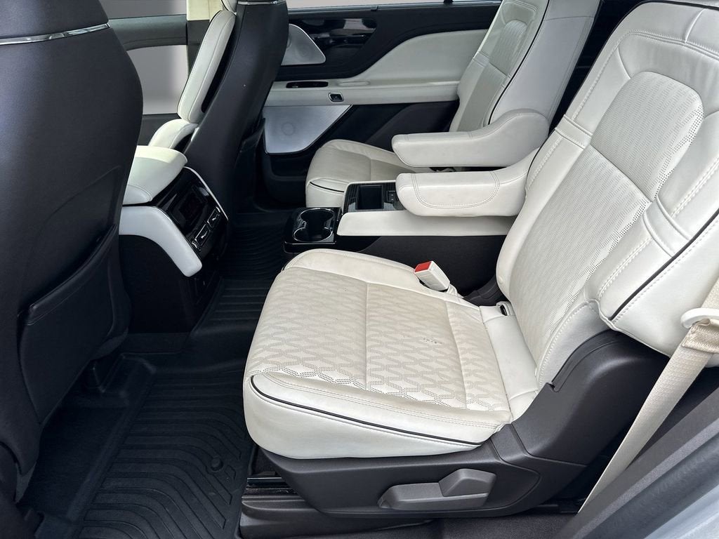 2021 Lincoln Aviator Black Label