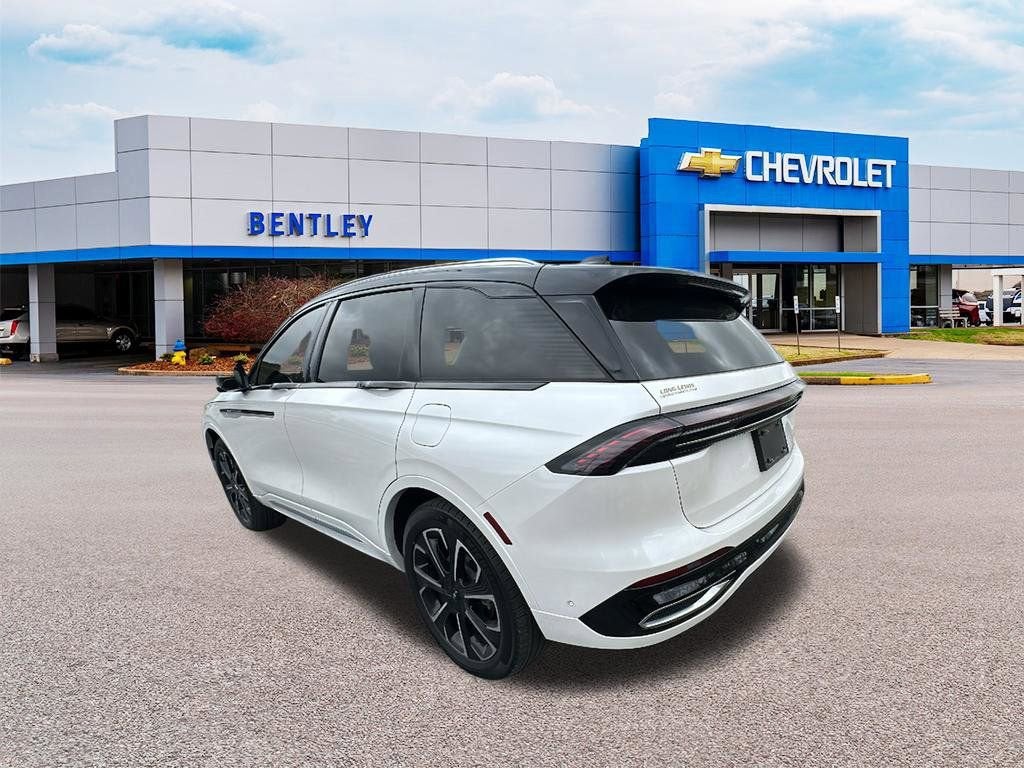 2024 Lincoln Nautilus Reserve