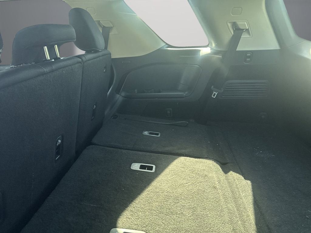 2023 Nissan Pathfinder S