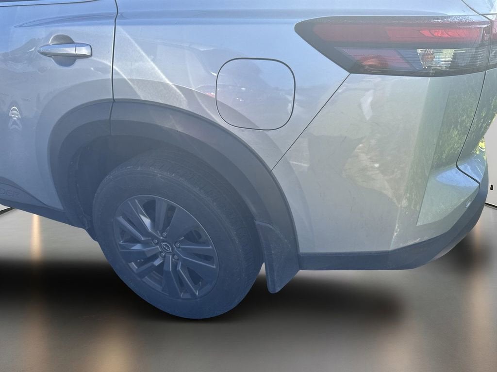 2023 Nissan Pathfinder S
