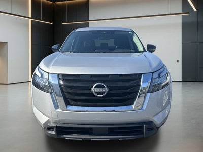 2023 Nissan Pathfinder S