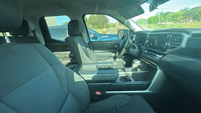 2022 Toyota Tundra 2WD SR5