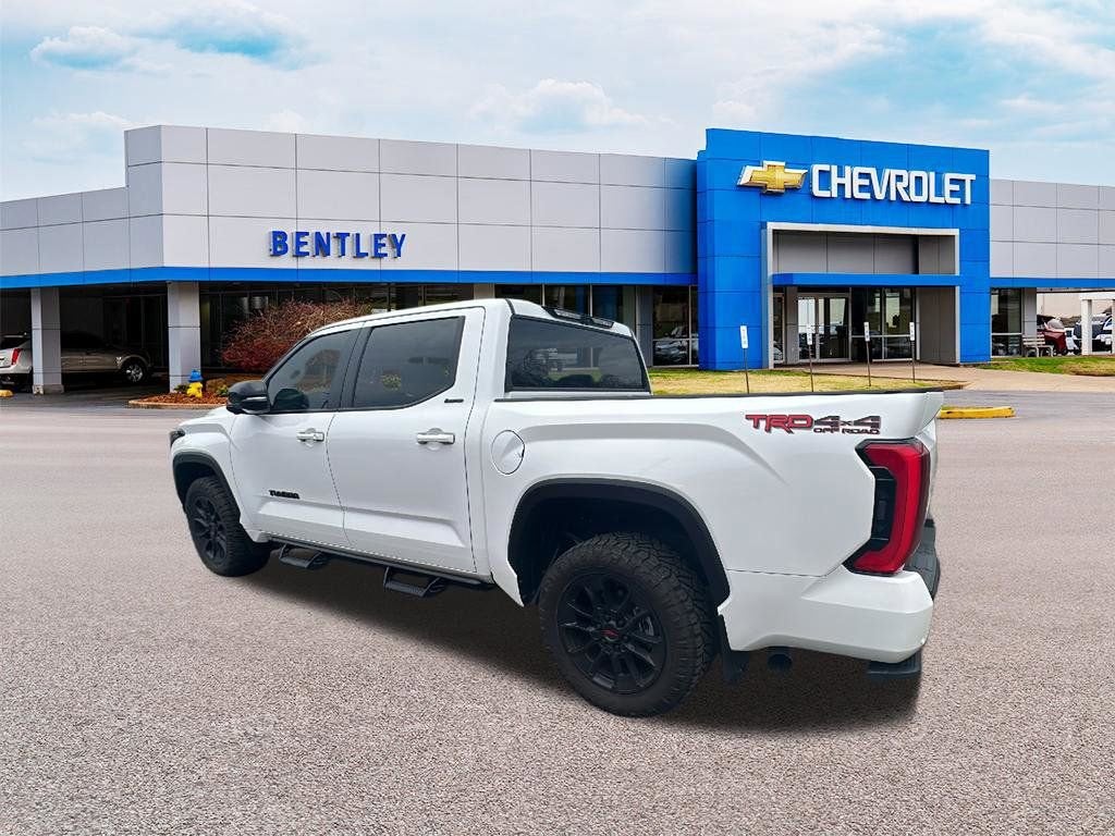 2025 Toyota Tundra 4WD SR5