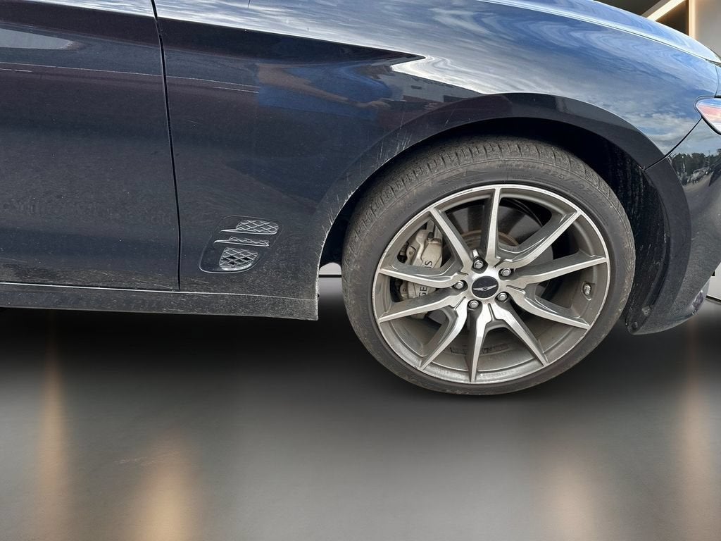 2025 Genesis G70 2.5T