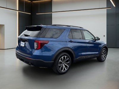 2022 Ford Explorer ST-Line