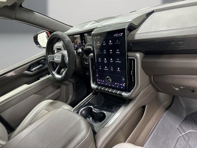 2025 GMC Yukon Elevation
