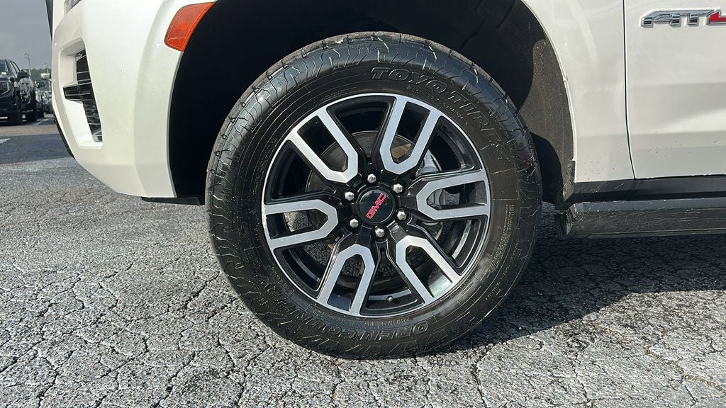 2023 GMC Yukon AT4
