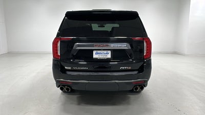 2022 GMC Yukon XL AT4