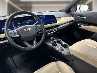 2024 Cadillac XT4 Luxury