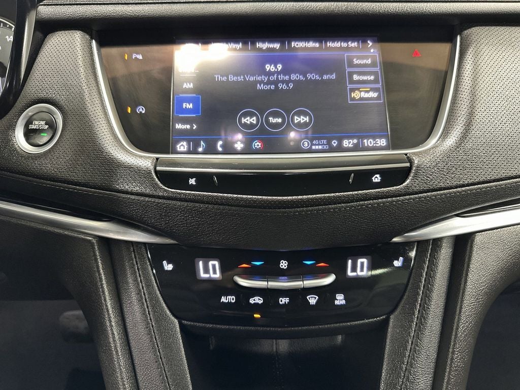 2022 Cadillac XT5 Premium Luxury