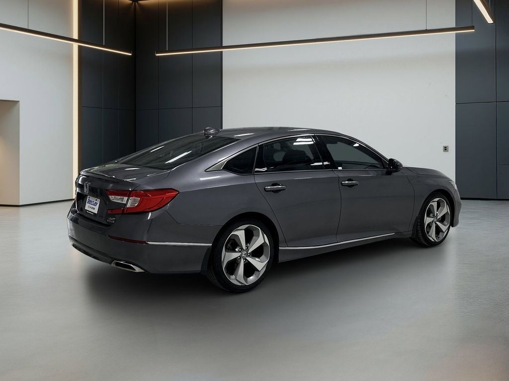 2019 Honda Accord Touring 2.0T