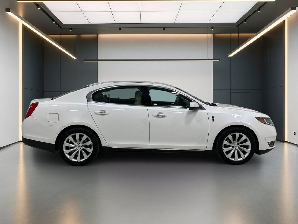 2014 Lincoln MKS Base