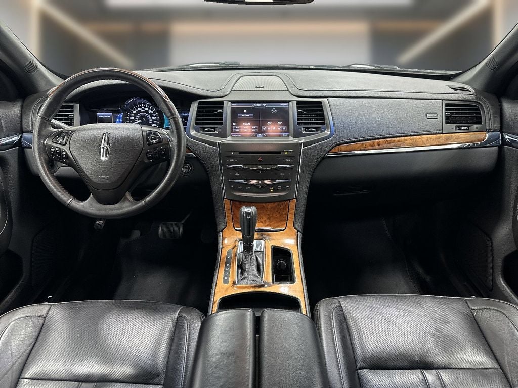 2014 Lincoln MKS Base