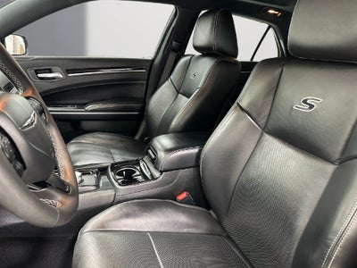 2022 Chrysler 300 S