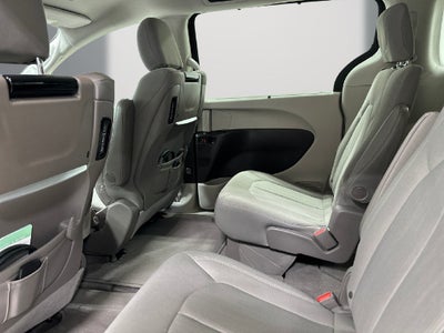 2020 Chrysler Pacifica Touring