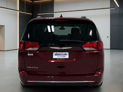 2020 Chrysler Pacifica Touring