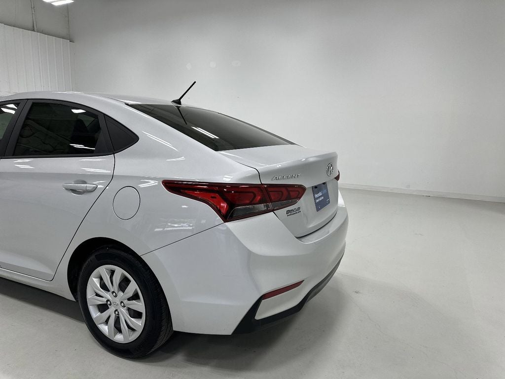 2022 Hyundai Accent SE