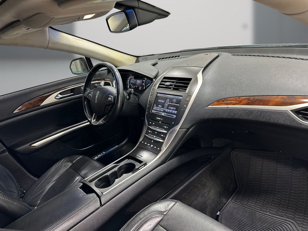 2016 Lincoln MKZ Base