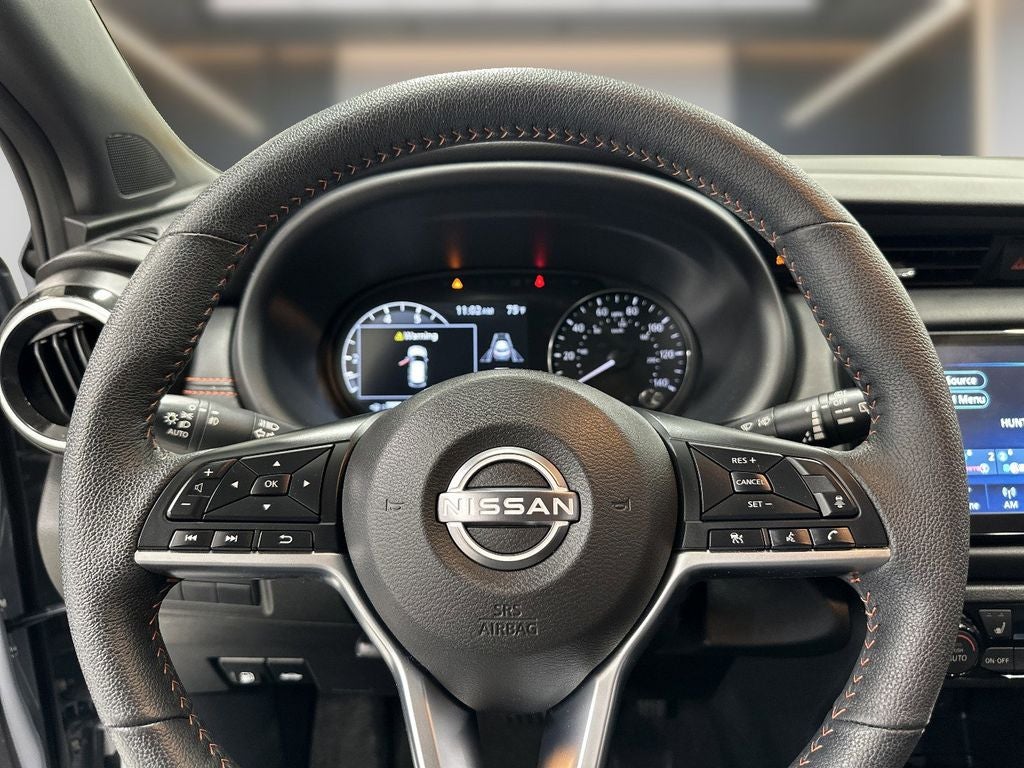 2024 Nissan Kicks SR
