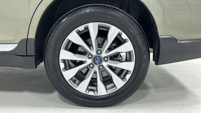 2019 Subaru Outback 2.5i Touring