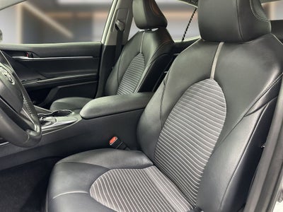 2020 Toyota Camry SE Nightshade