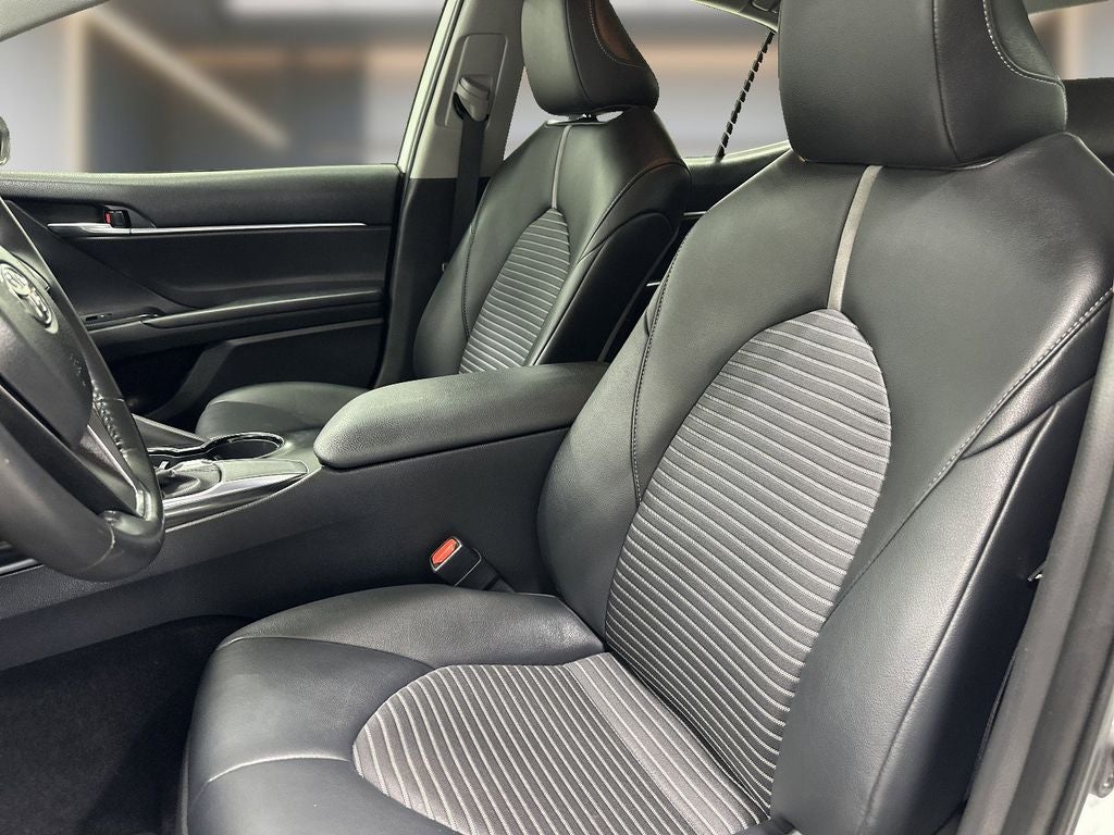 2020 Toyota Camry SE Nightshade