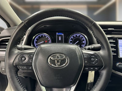 2020 Toyota Camry SE Nightshade