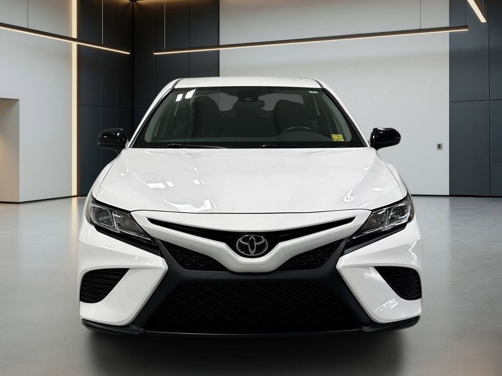 2020 Toyota Camry SE Nightshade