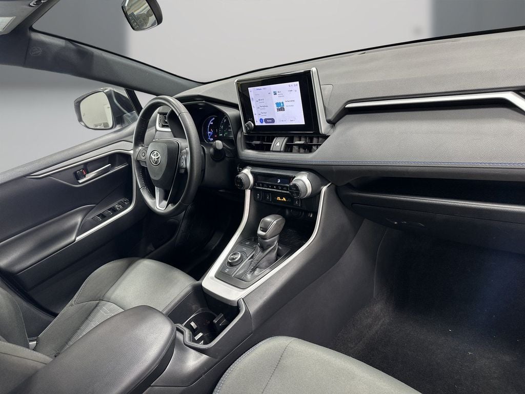 2023 Toyota RAV4 Hybrid SE