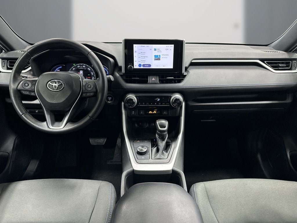 2023 Toyota RAV4 Hybrid SE