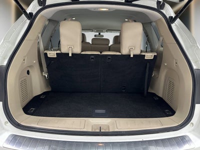 2017 Nissan Pathfinder SL