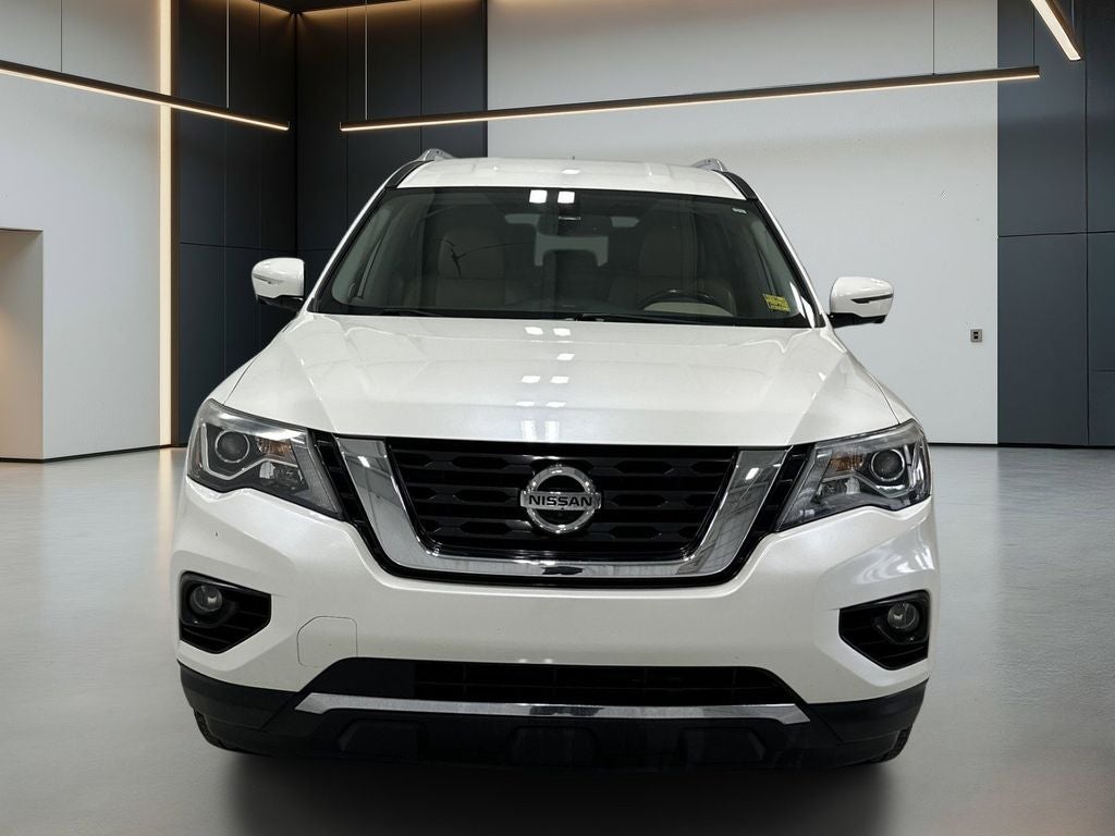 2017 Nissan Pathfinder SL