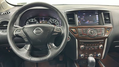 2017 Nissan Pathfinder Platinum