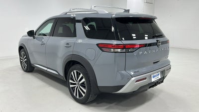 2022 Nissan Pathfinder Platinum