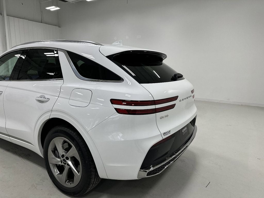 2026 Genesis GV70 2.5T