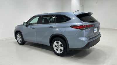2021 Toyota Highlander LE